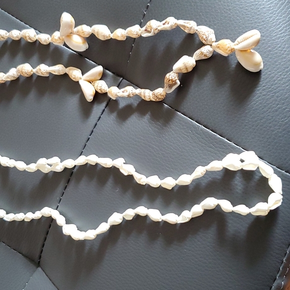 Sea Shell Neclace Bundle - Picture 5 of 5